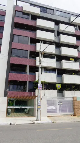 Se você está procurando um apartamento espaçoso e bem localizado no bairro do Intermares, esta é a oportunidade ideal! Com excelente infraestrutura e posição privilegiada, vista mar, praça para caminhadas e atividades ao ar livre, este imóvel é perfeito para você e sua família.

Características do Apartamento:

- 3 Quartos: Incluindo 1 suíte, proporcionando conforto e privacidade.
- 1 Banheiro Social: Bem distribuído e funcional.
- Sala para 2 Ambientes: Ampla, ideal para receber amigos e familiares.
- Cozinha: Espaçosa e prática, perfeita para suas necessidades diárias.
- Área de Serviço: Funcional e bem planejada.
- DCE - Dependencia de empregado completa.
- 2 Vaga de Garagem coberta: Praticidade e segurança para seu veículo.
- 149,26 m²: Área bem aproveitada para seu conforto.
- Posição Nascente: Excelente ventilação e iluminação natural.

Diferenciais:

- Localização Privilegiada: No famoso bairro do Intermares, a poucos passos do mar, próximo a diversas conveniências e fácil acesso às principais vias.
- Ambiente Confortável e Aconchegante: Imóvel espaçoso e bem distribuído.
- Infraestrutura Completa: Tudo o que você precisa para viver bem.

Entre em contato com a Teixeira de Carvalho para mais informações.